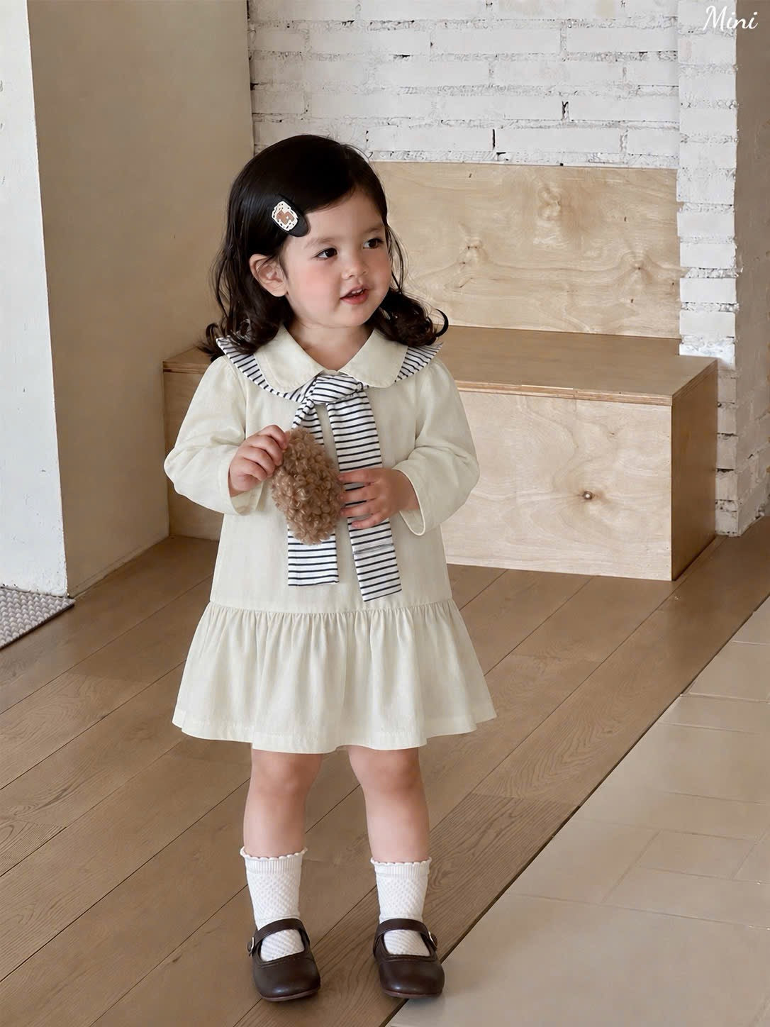 Girl Dress Mix With Striped Scarf